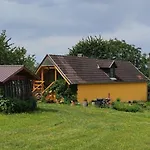 Kádárok Vendégháza A Somló-hegyen Casa vacanze *