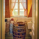 Casa vacanze Kádárok Vendégháza A Somló-hegyen *