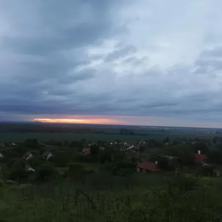 Kádárok Vendégháza A Somló-hegyen Nyaraló