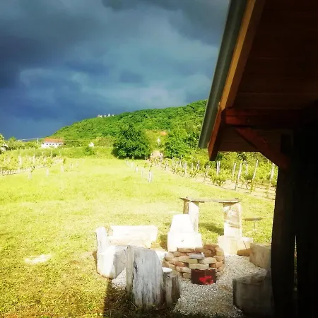 Kadarok Vendeghaza A Somlo-hegyen Somloszolos